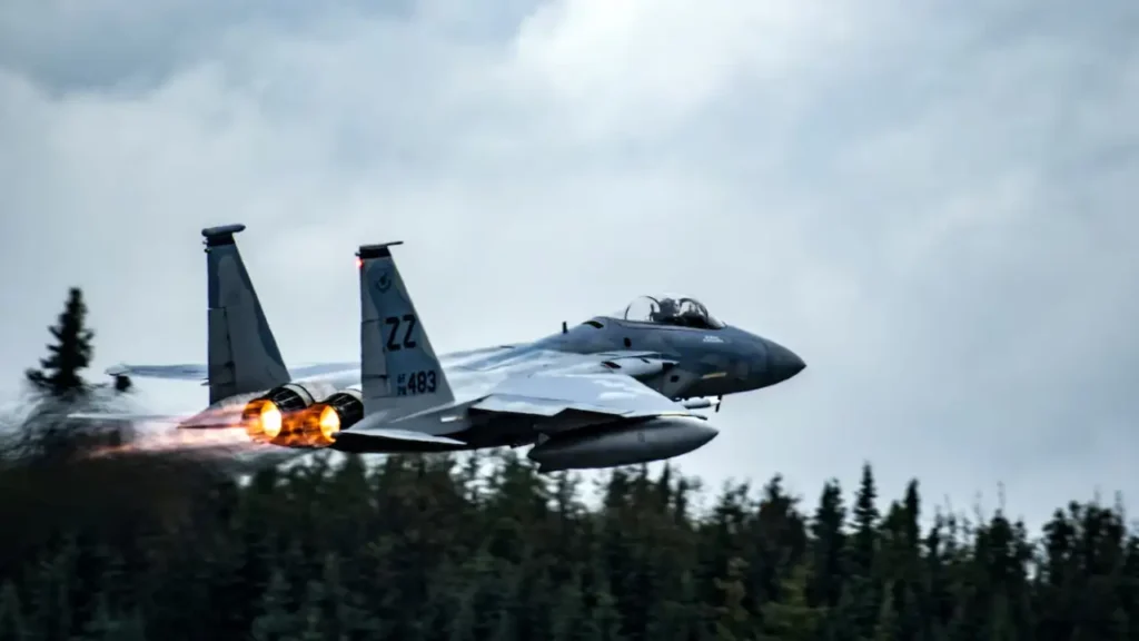 F-15 fighter jet
