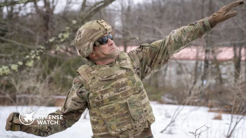 M111 offensive hand grenade