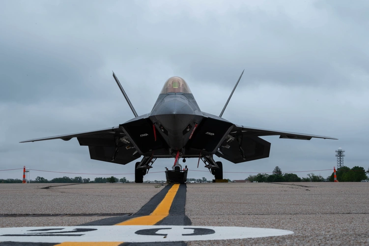 F-22 fuel infrastructure contract