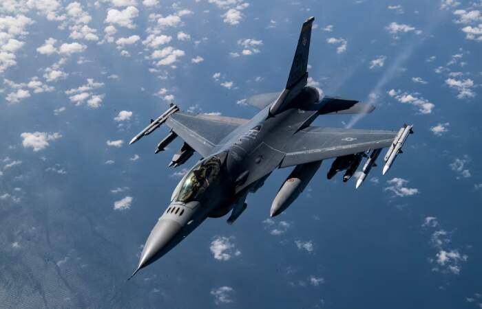 F-16 Fighting Falcon Fighter Jet official images