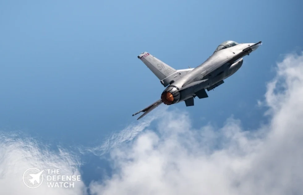 F-16 Fighting Falcon