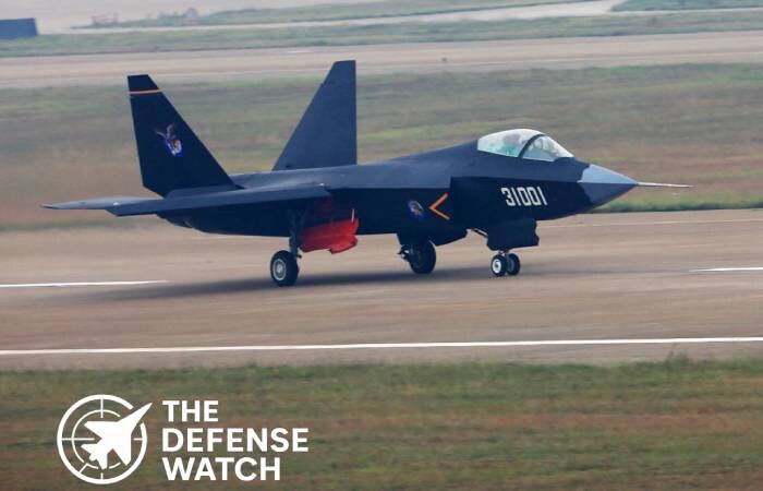 FC-31 Gyrfalcon Fighter Jet