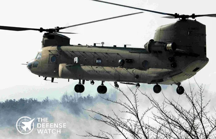https://thedefensewatch.com/product/ch-47-chinook-helicopter/
