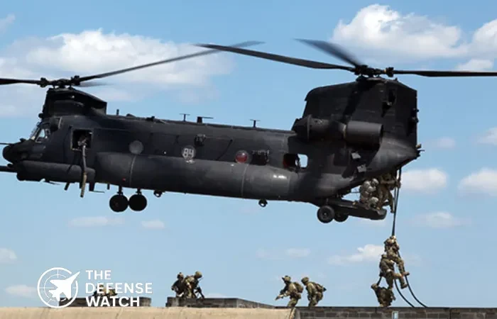 MH-47G Helicopter Images