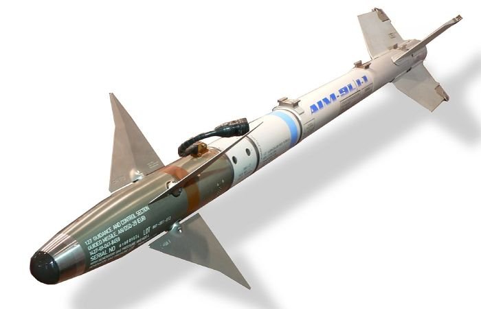 AIM-9L Sidewinder Missile