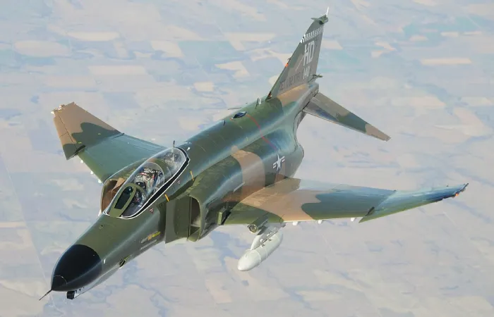 Douglas F-4 Phantom II