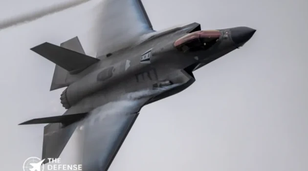 F-35 Lightning II Fighter Jet