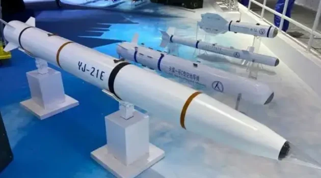 YJ-21 Hypersonic Missile