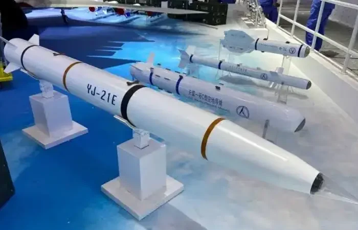 YJ-21 Hypersonic Missile