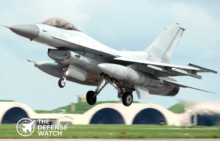 KF-16 Fighting Falcon