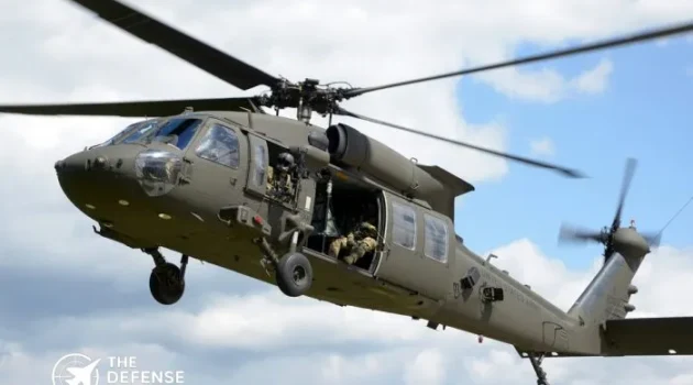 UH-60 Black Hawk Helicopter