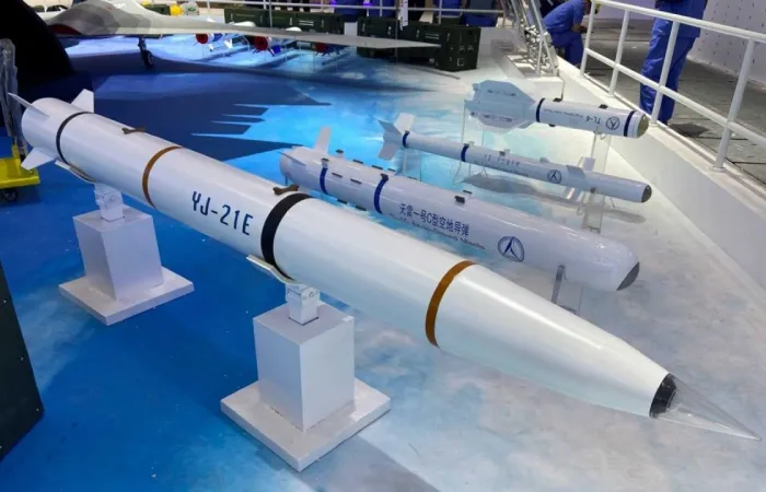 YJ 21E Missile