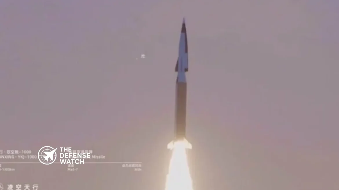 YKJ-1000 hypersonic missile