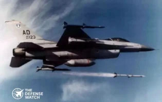 AIM-120C-8 AMRAAM