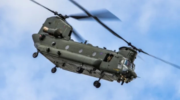 CH-47ER Chinook Helicopter
