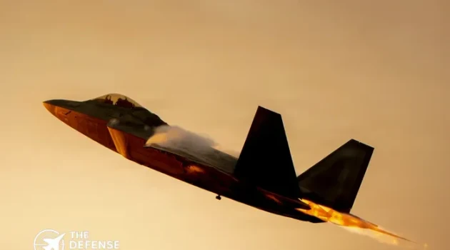 F-22s Raptor Fighter Jet
