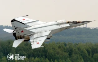 MiG-25 Foxbat Fighter Jet