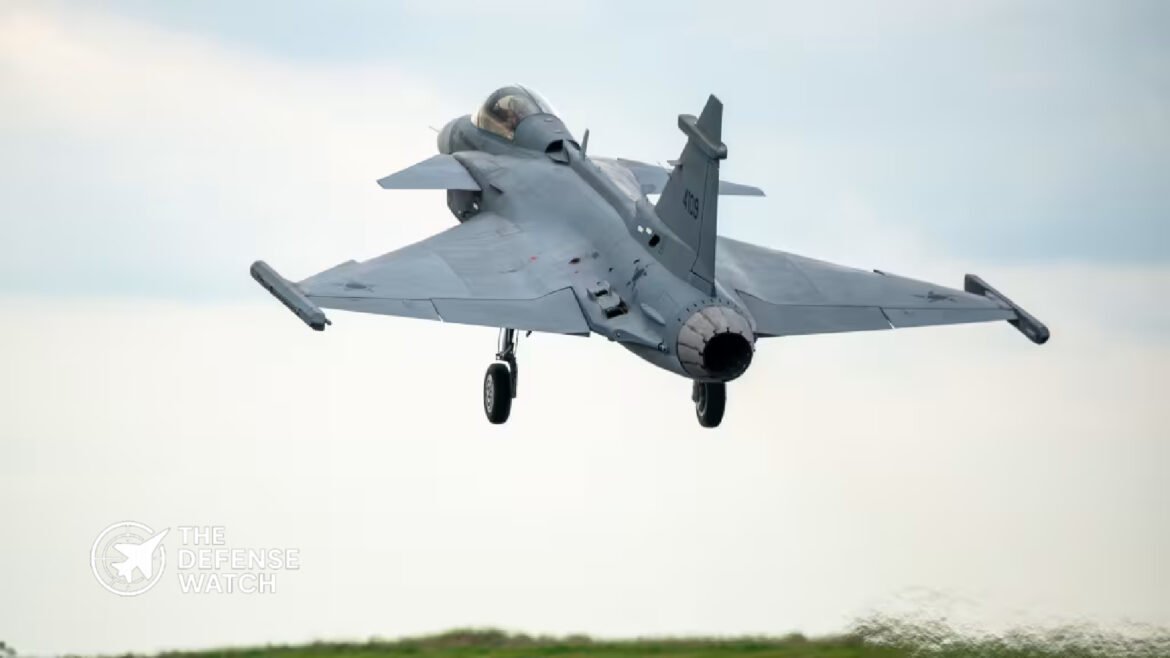 Brazilian-built Gripen E maiden flight